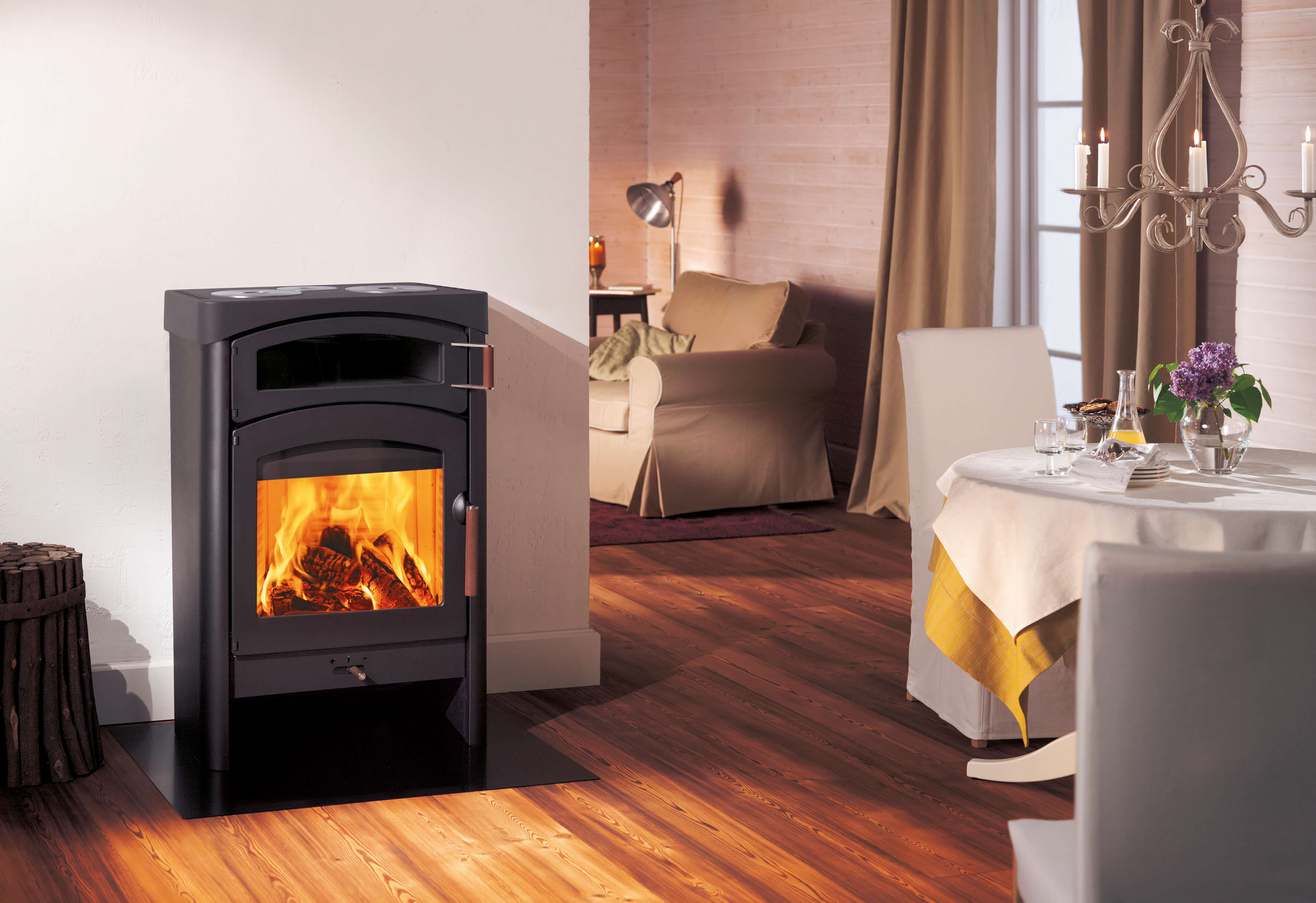 Pallas-Back-Ambiente-Stahl-ohne-Holzlade-Essbereich