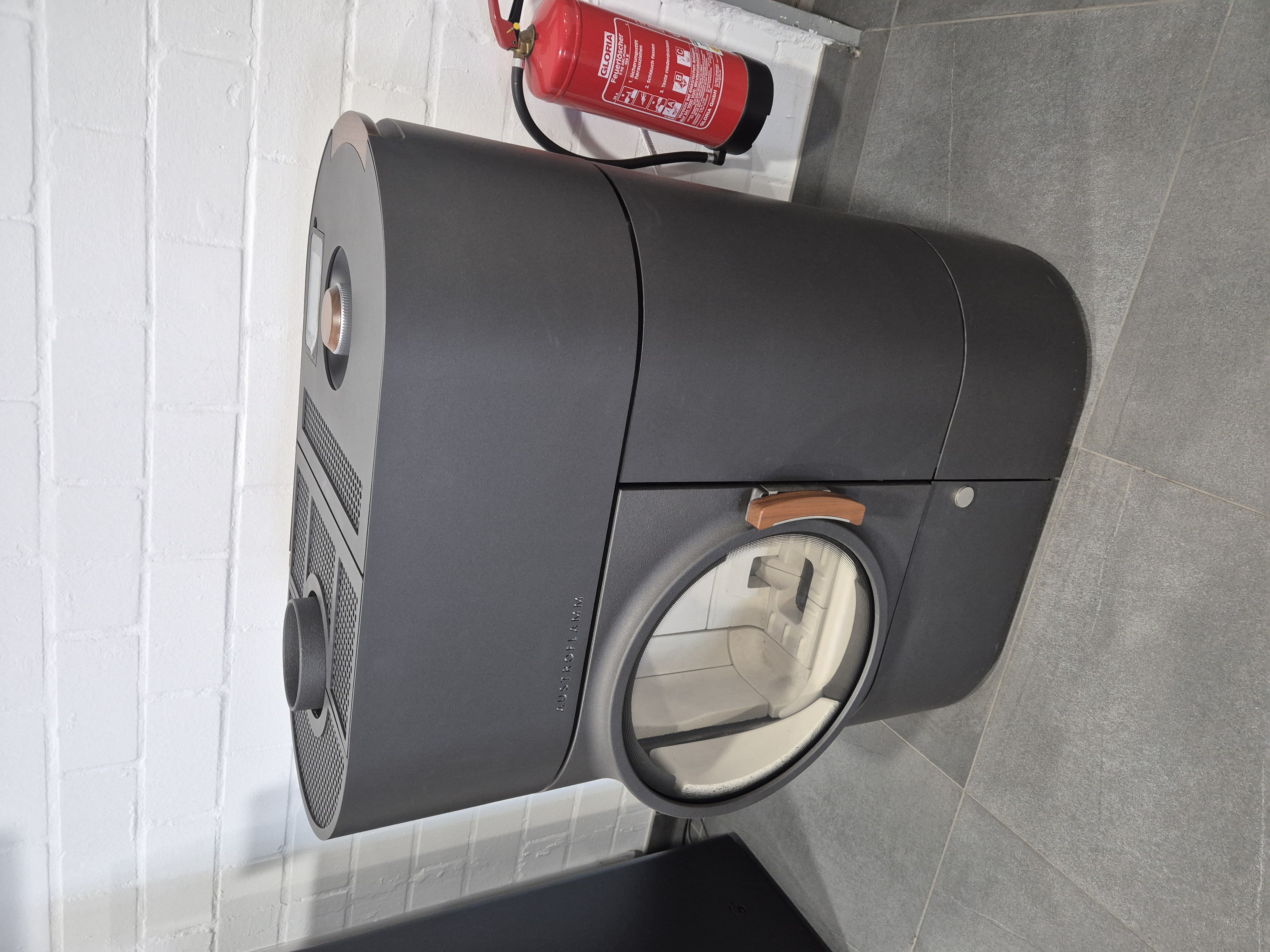Austroflamm Clou Duo (7 kW), Kombiofen Pellet und Scheitholz (Ausstellungsgerät)
