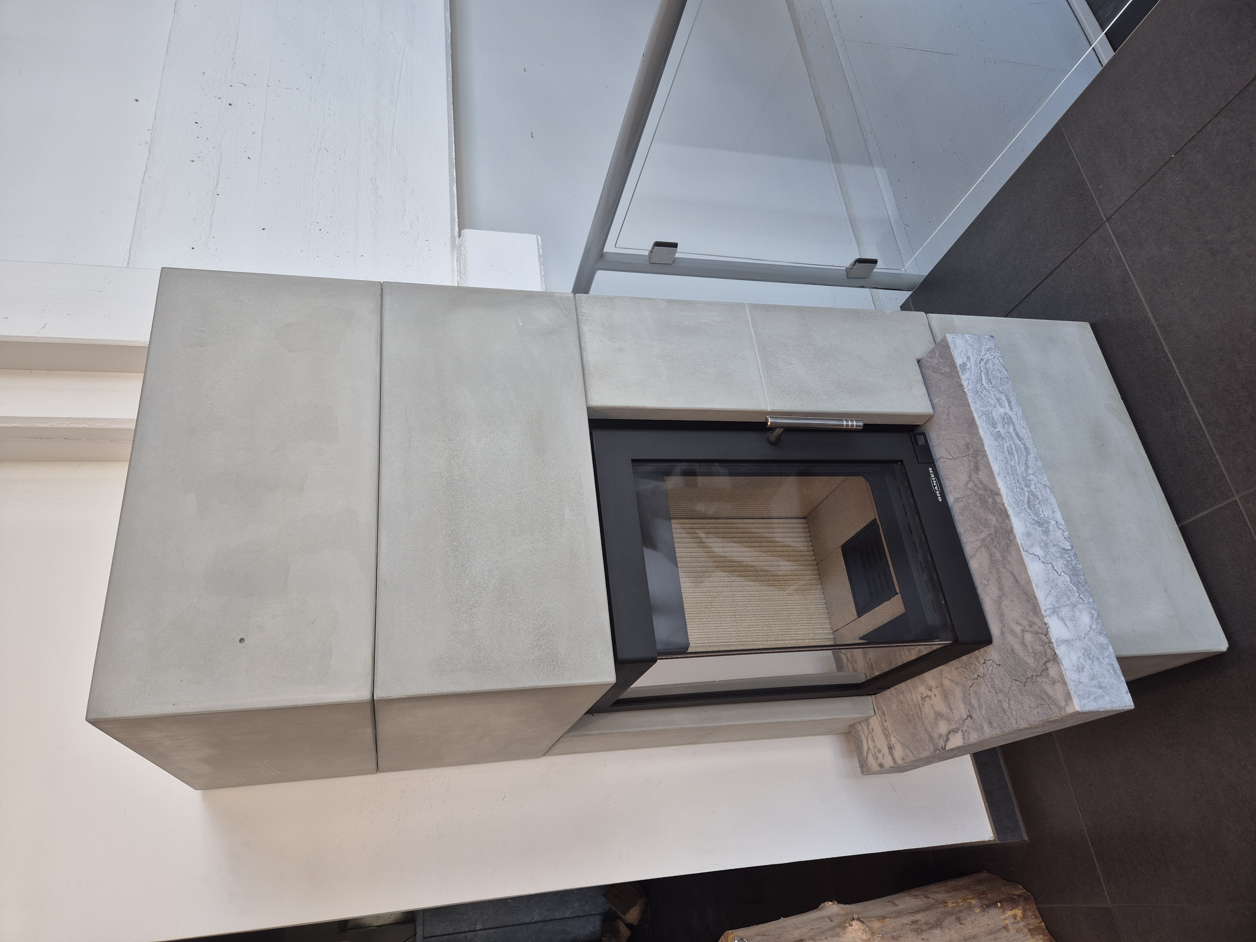 Oranier Club, Sims Beton Schiefer (W+) (7,0 kW) (Ausstellungsgerät)